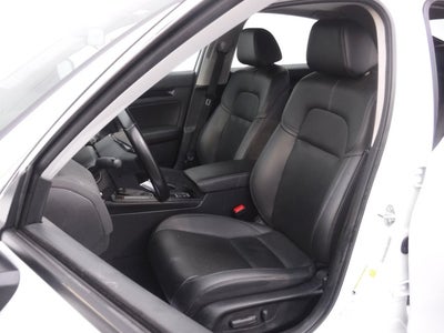 2024 Honda Civic Hatchback EX-L