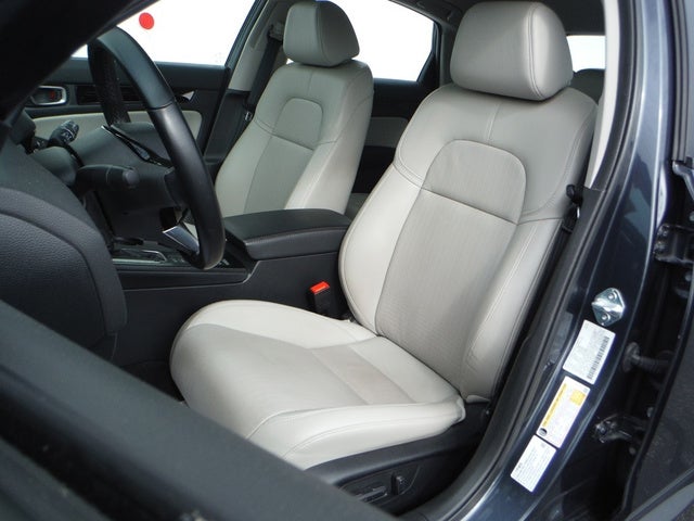 2023 Honda Civic Hatchback EX-L