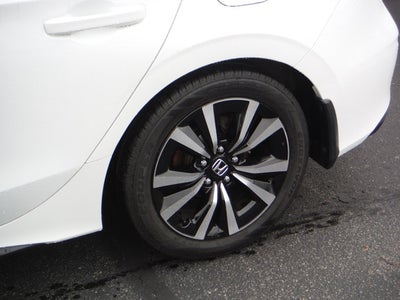 2024 Honda Civic Hatchback EX-L