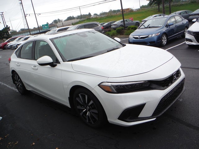 2024 Honda Civic Hatchback EX-L