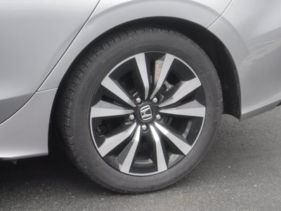 2024 Honda Civic Hatchback EX-L