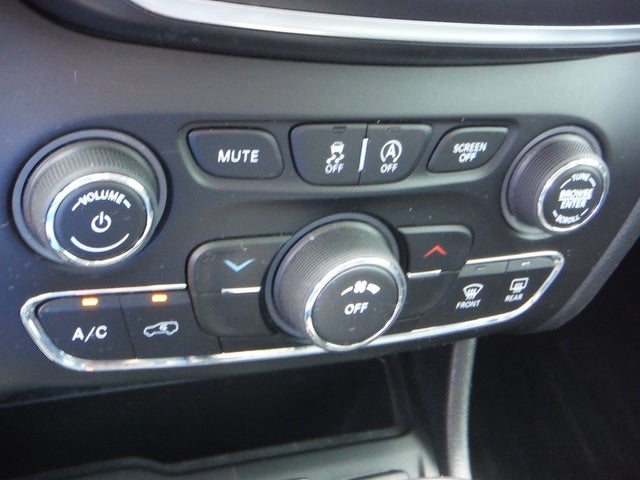 2019 Jeep Cherokee Altitude