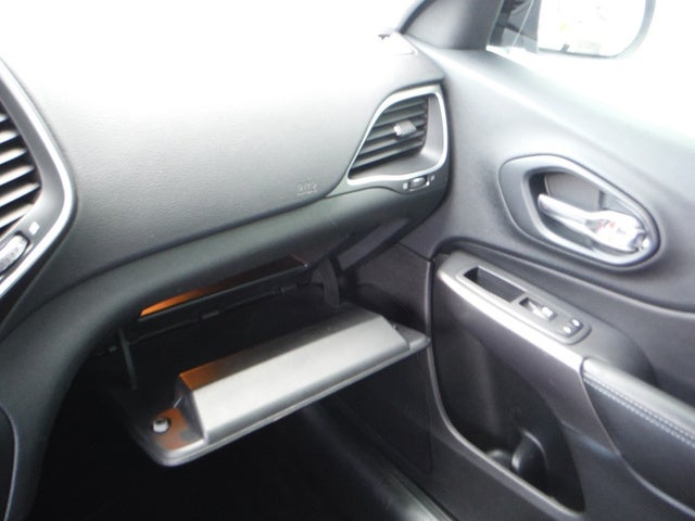 2019 Jeep Cherokee Altitude