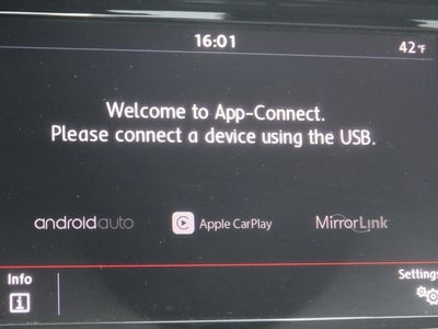 2020 Volkswagen Passat 2.0T R-Line