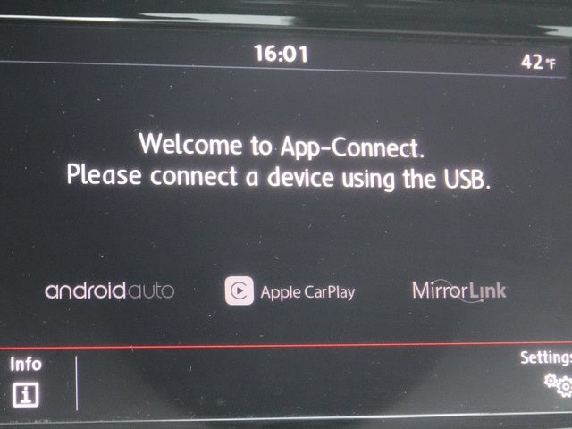 2020 Volkswagen Passat 2.0T R-Line