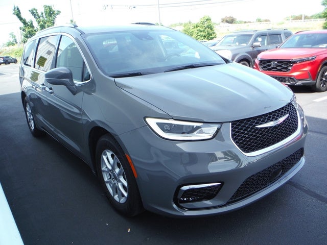 2021 Chrysler Pacifica Touring L