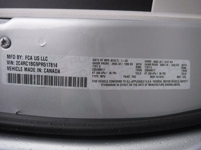 2023 Chrysler Pacifica Touring L