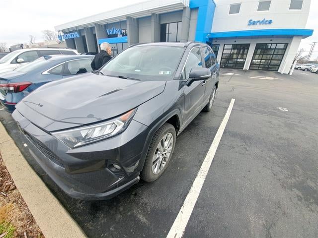 2020 Toyota RAV4 XLE Premium