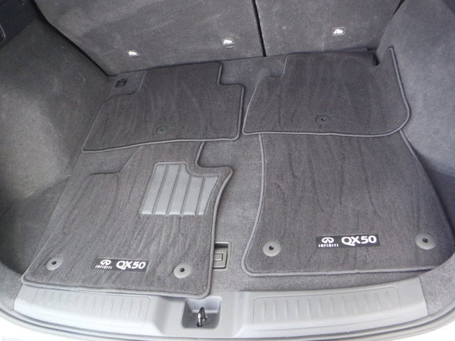 2024 INFINITI QX50 Sport