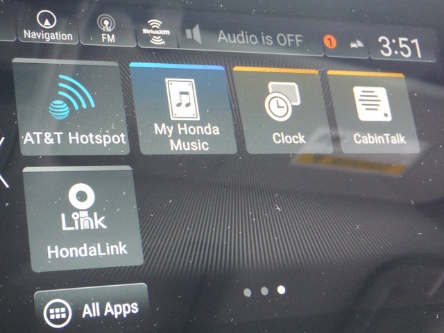 2019 Honda Pilot Touring w/Rear Captain's Chairs