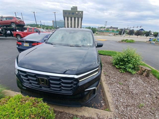 2023 Honda Pilot LX