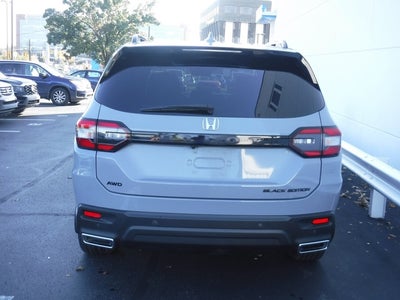2025 Honda Pilot Black Edition