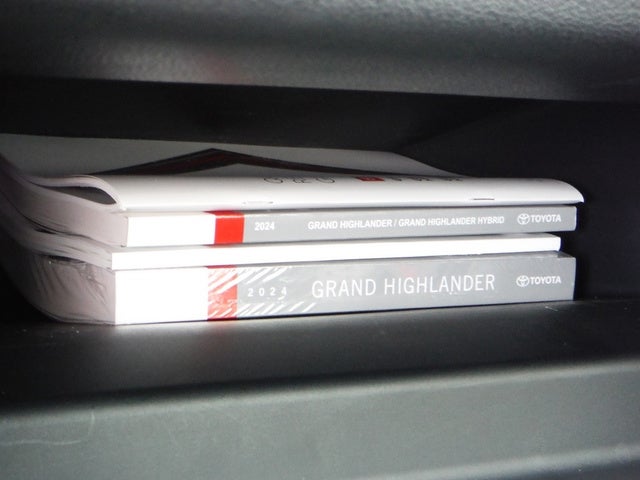 2024 Toyota Grand Highlander Platinum
