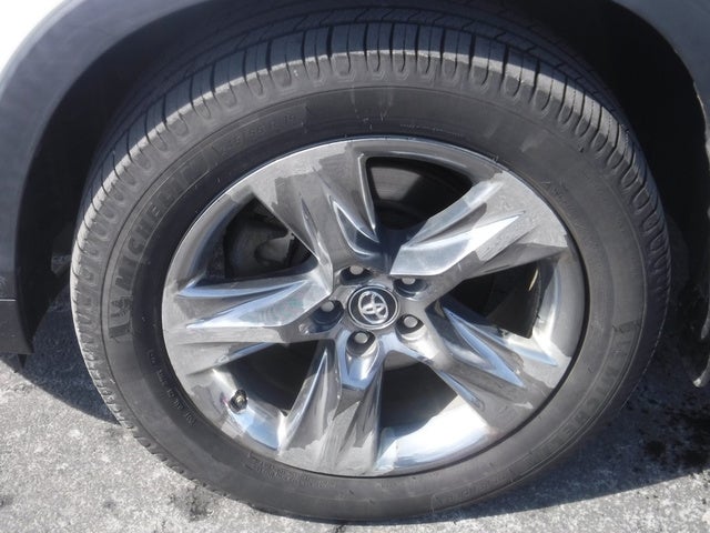 2019 Toyota Highlander Limited Platinum