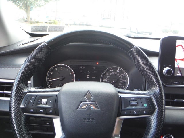 2022 Mitsubishi Outlander SE
