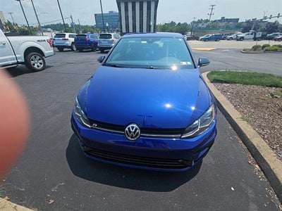 2019 Volkswagen Golf R 4Motion w/DCC and Navigation